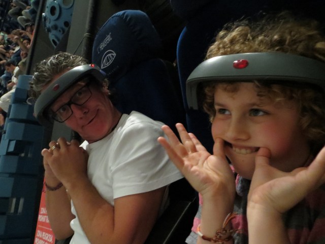 we come in peace - imax - valencia