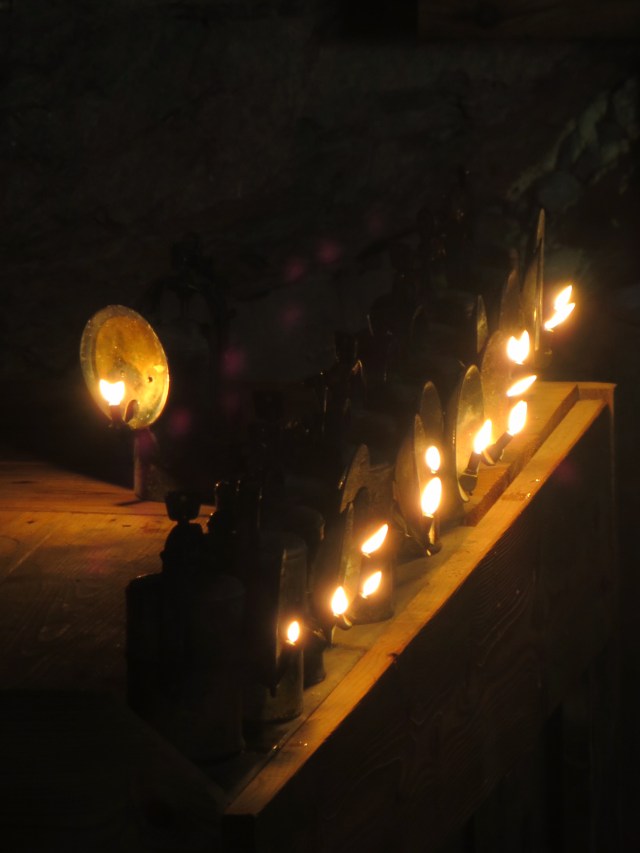 lighting the way - eisriesenwelt