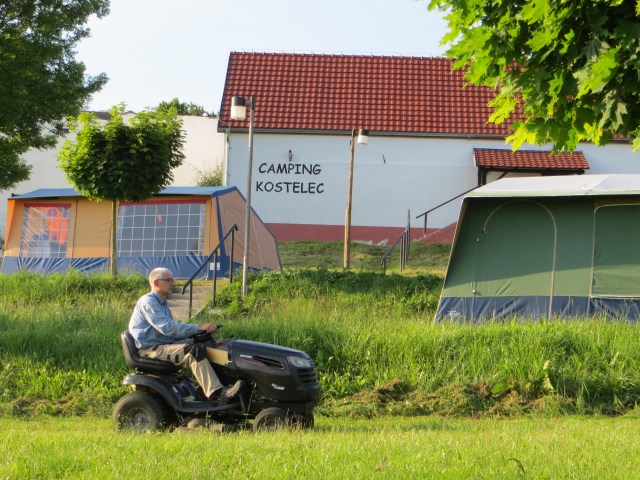 they call him henk the mower